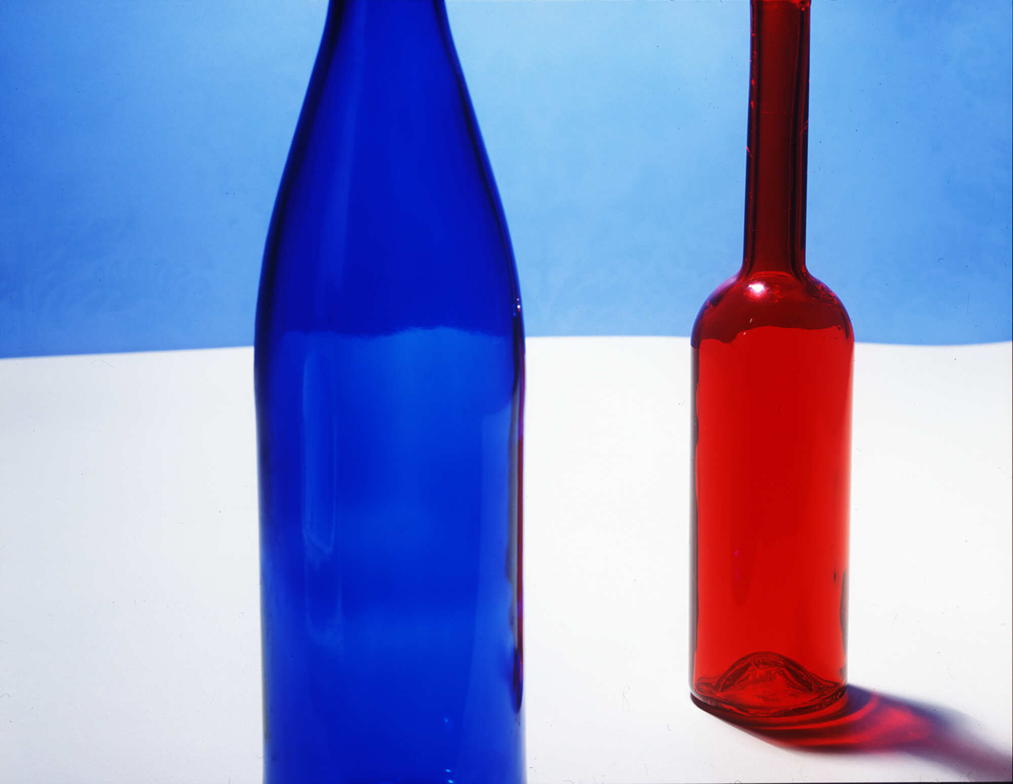 Винтажная фотография с изображением бутылок 2000 г.