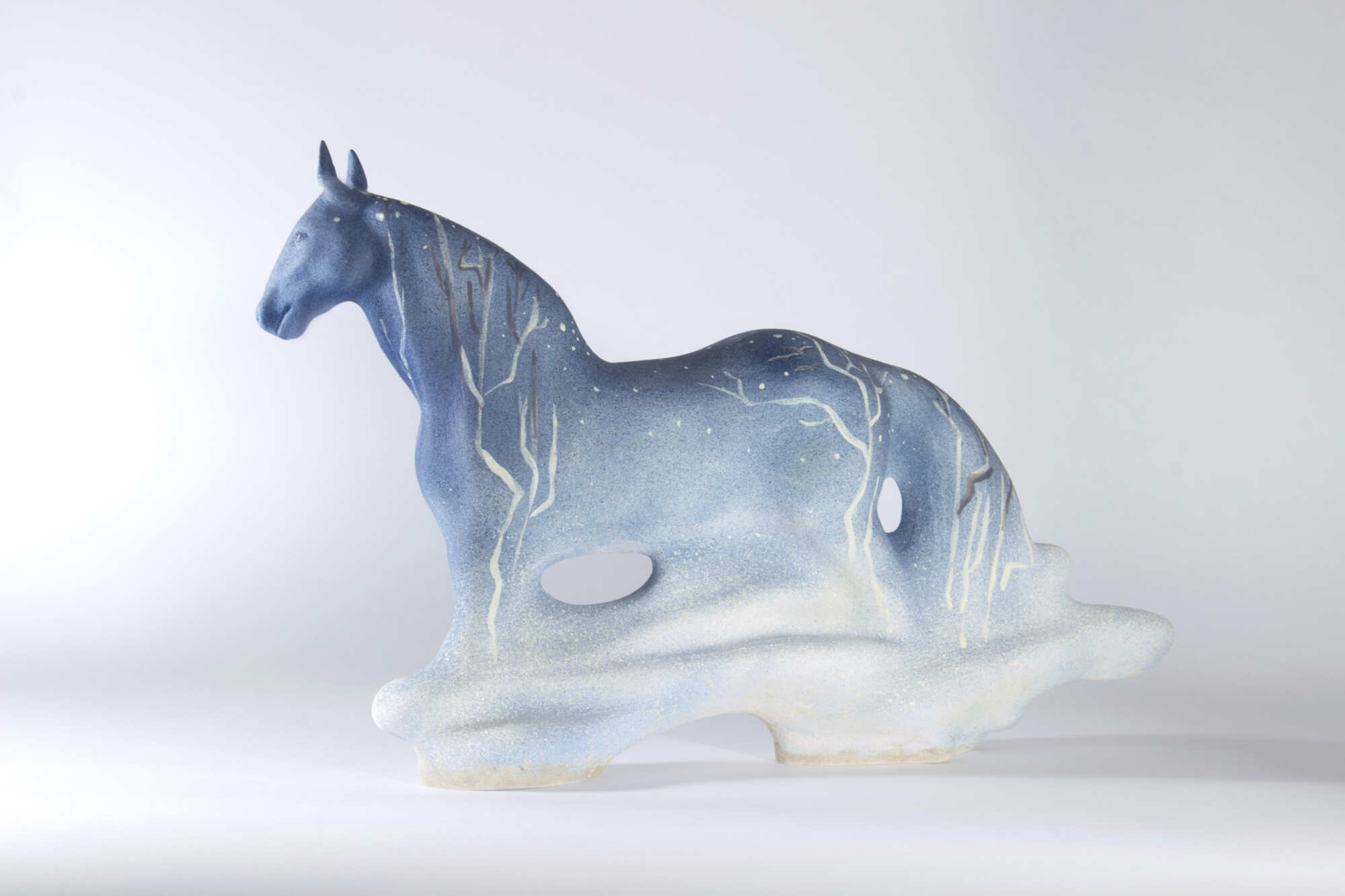 керамическая скульптура лошади