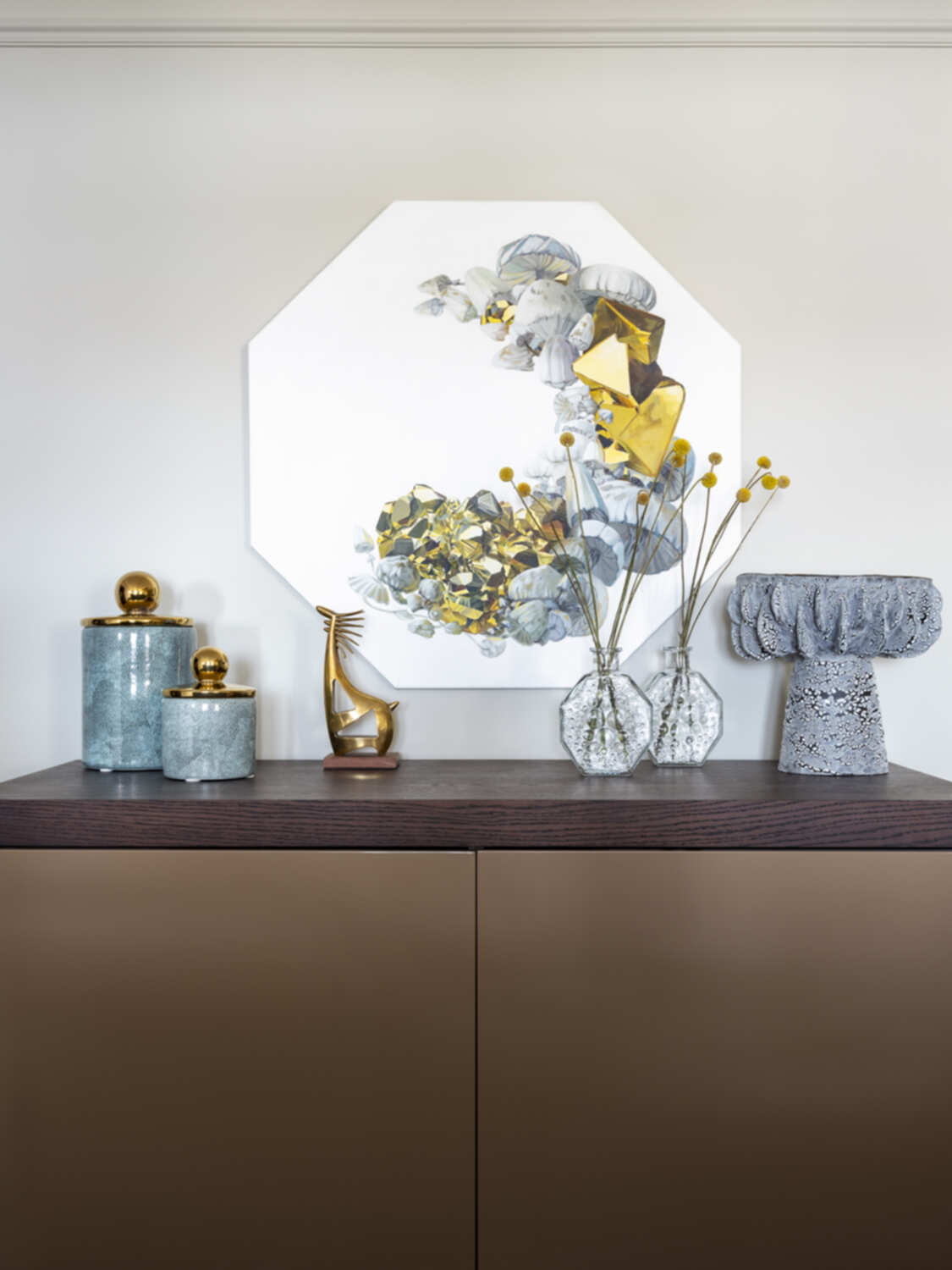 Бронзовая скульптура жирафа