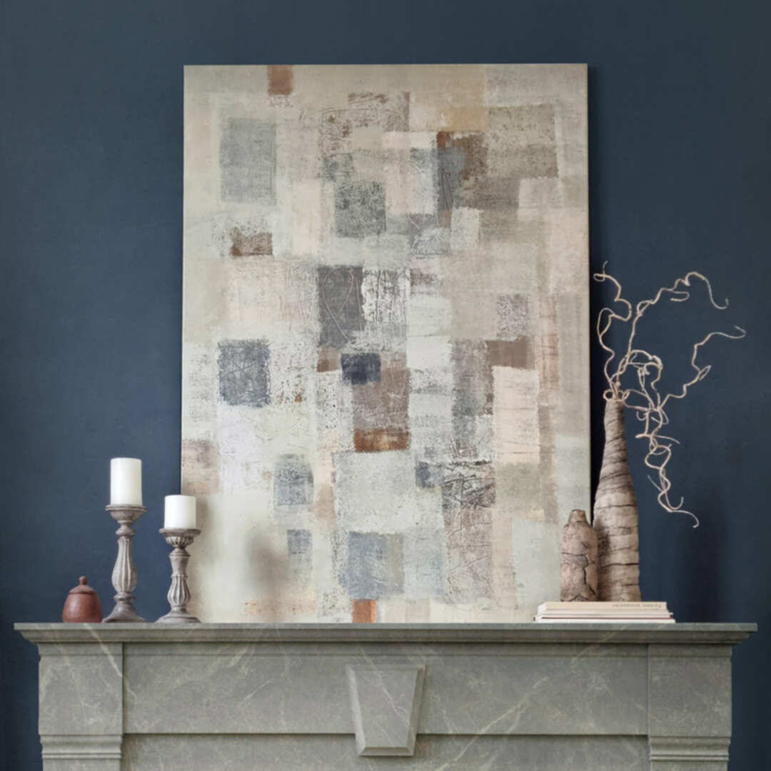 картина над камином