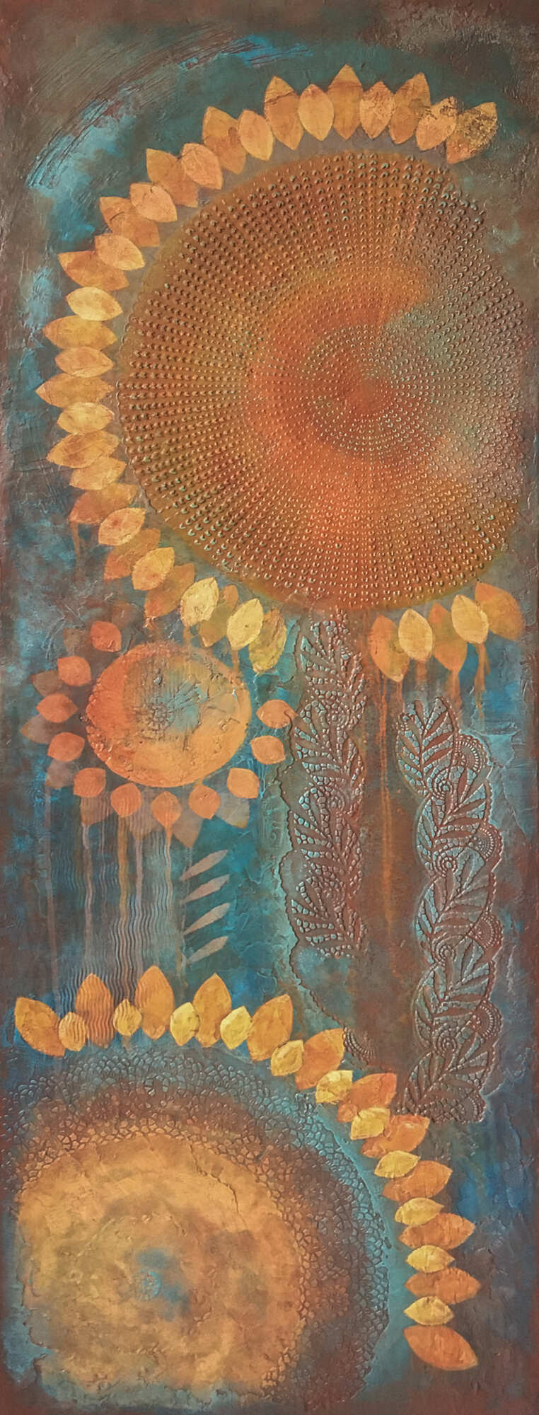 Большая вертикальная узкая картина с подсолнухами