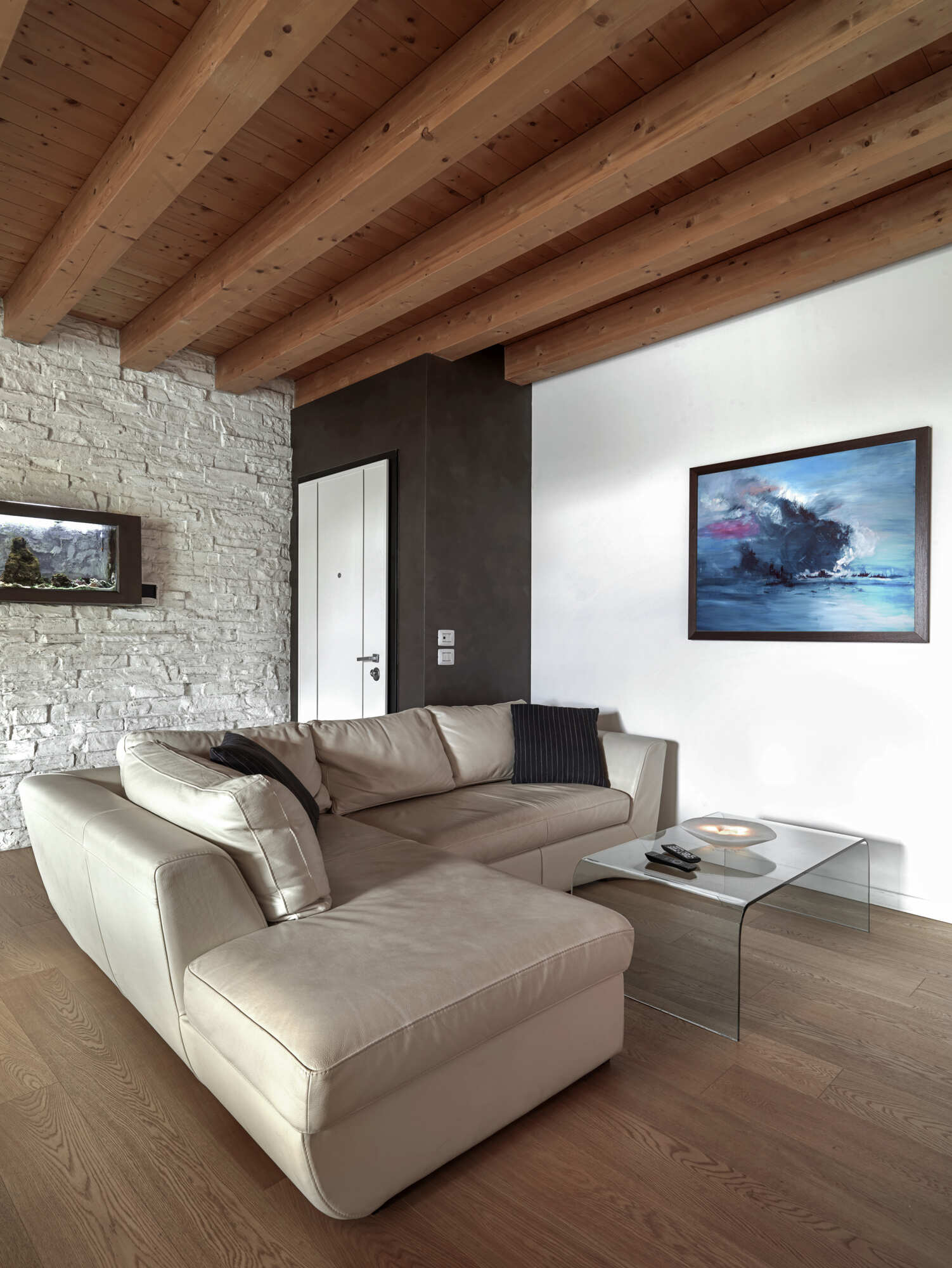 Большая картина в загородный дом