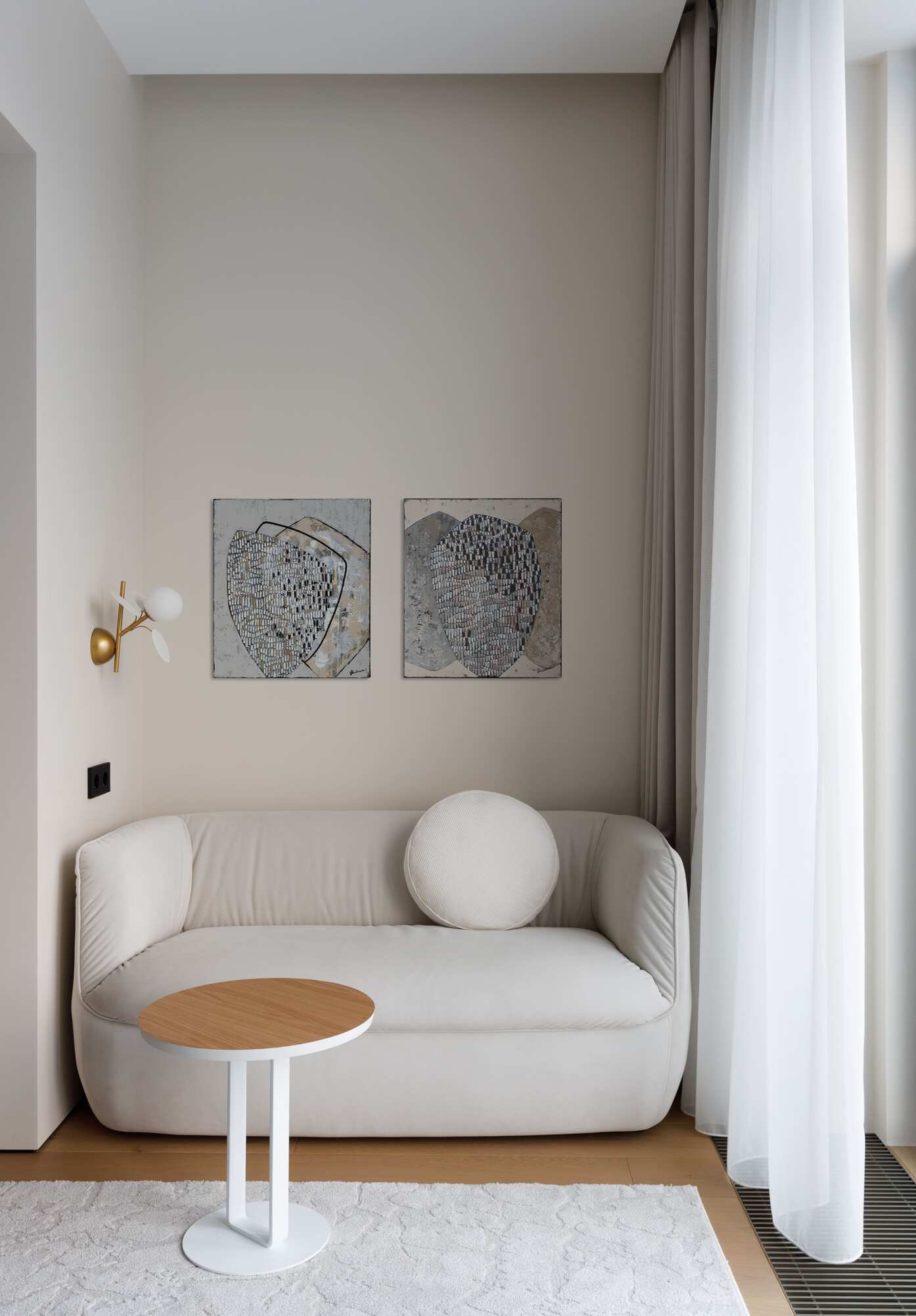 диптих бежевые картины