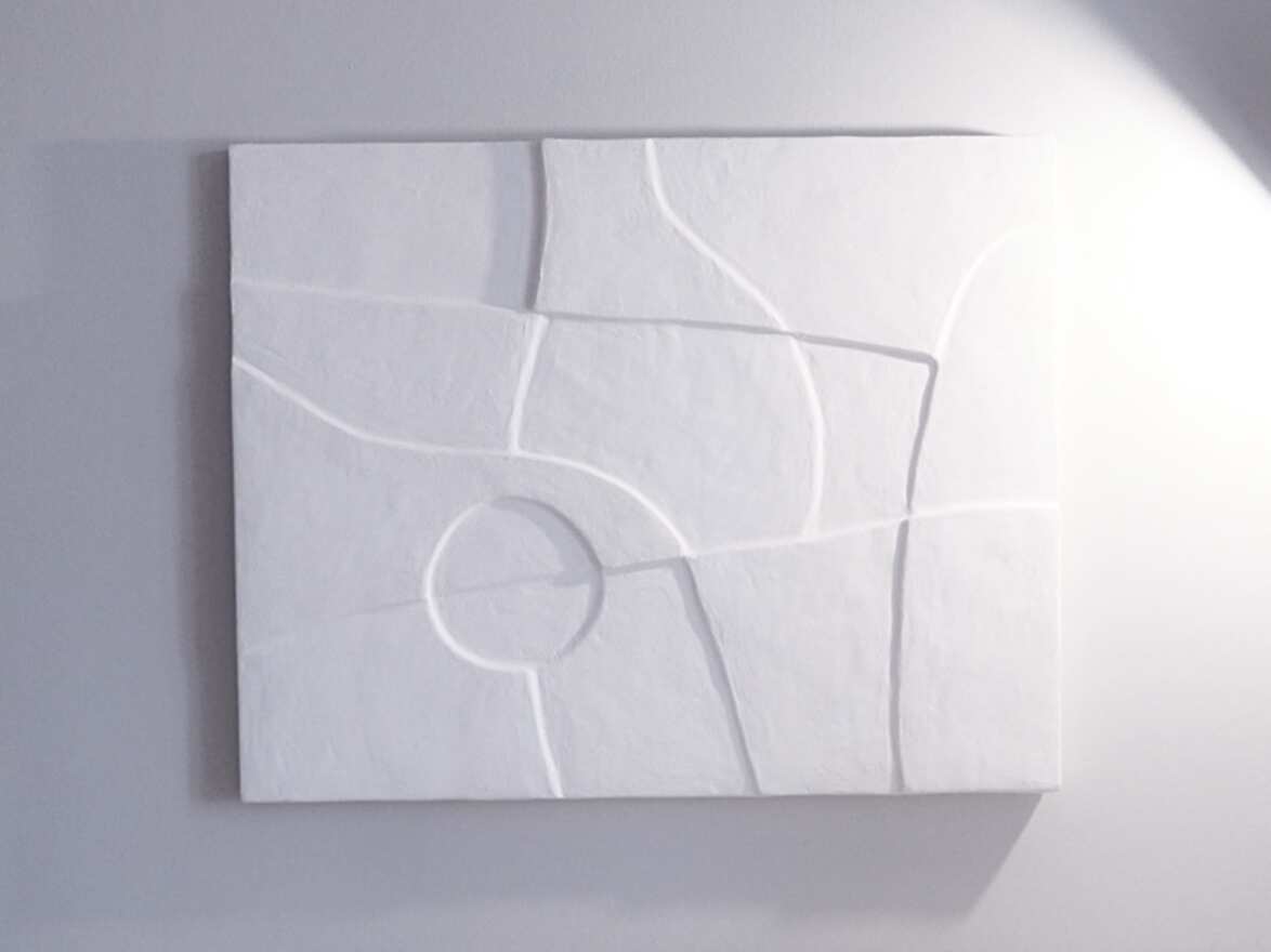 большое гипсовое панно